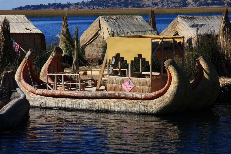 765-Lago Titicaca,isole galleggianti,13 luglio 2013.JPG